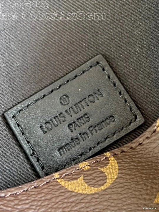 LOUIS Wallet-18*11*6.5CM Steamer Wearable VUITTON 0301